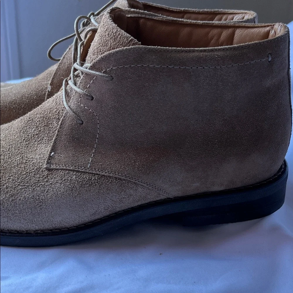 Flag Ltd Classic Tan Suede Chukka Boots for Men